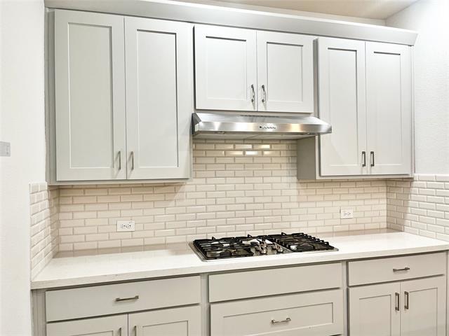 Building Photo - 2124 Esher Dr