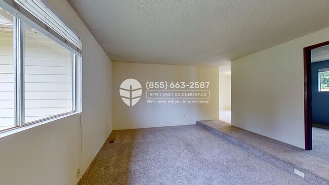 Building Photo - 13524 120th Ave NE