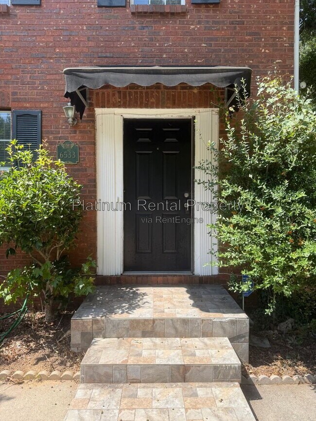 Building Photo - 6533 Meadow Rue Dr