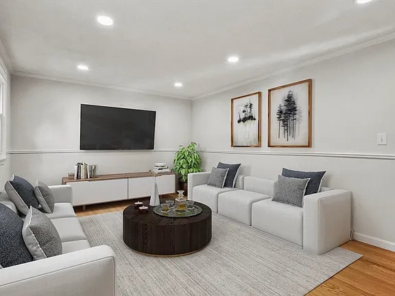 Building Photo - Peacefully tucked away this turnkey Gambre...