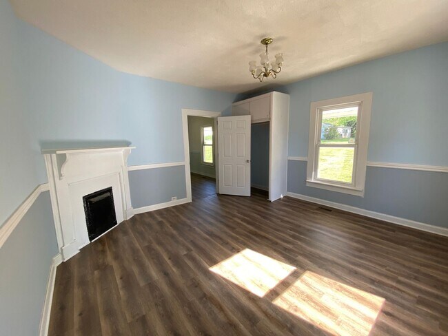 Building Photo - Exclusively Offered by Muse Realty, LLC