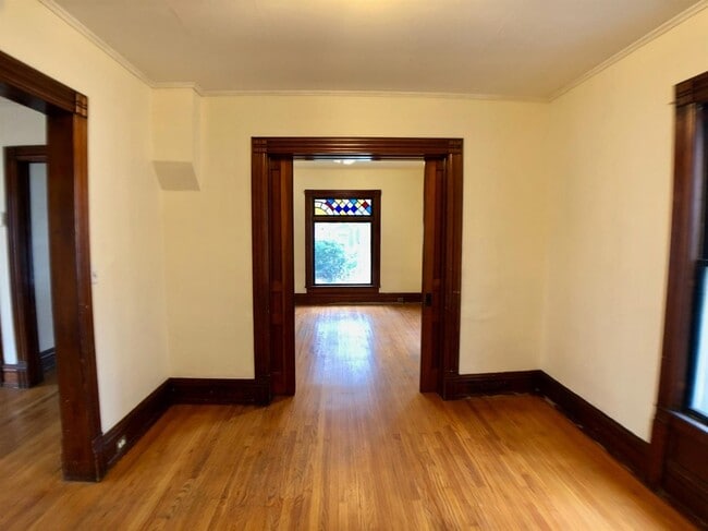 Building Photo - 44 East St