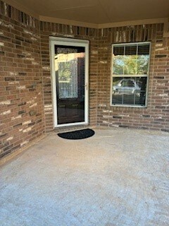 Building Photo - 18839 Cluster Oaks Dr