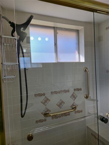 Building Photo - 2021 Aliso Rd