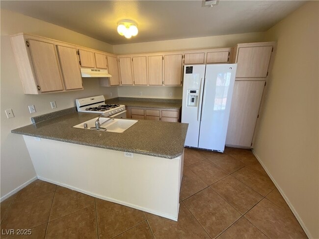Building Photo - 3898 N Blue Wave Dr