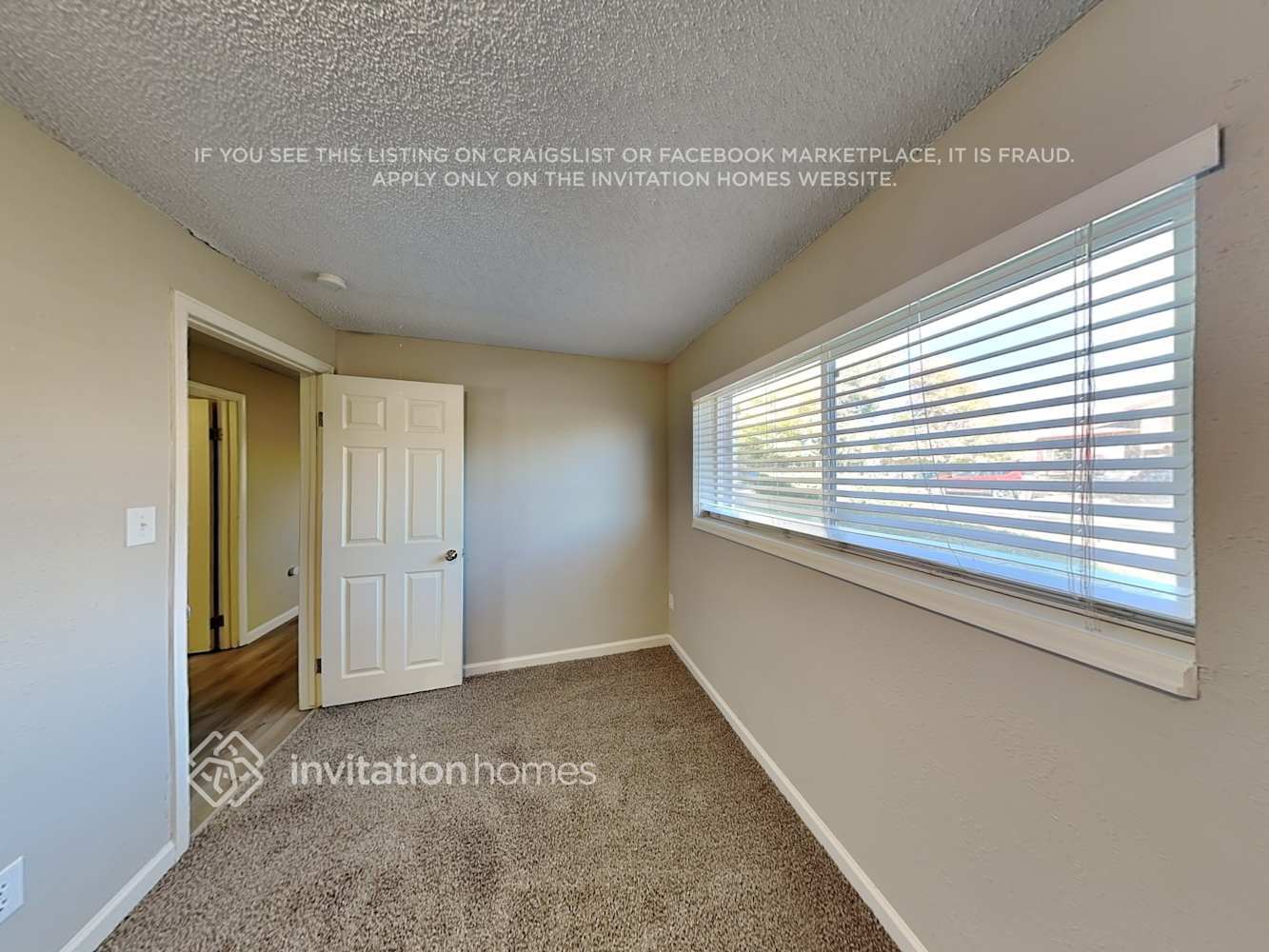 Building Photo - 16692 E Gunnison Pl