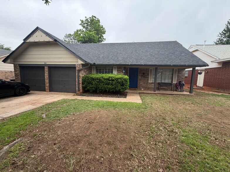 Building Photo - 641 Belle Air Ave