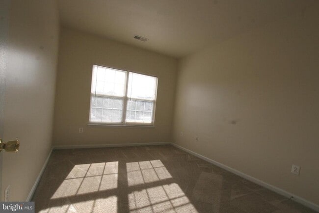 Building Photo - 107 Berwick Ln