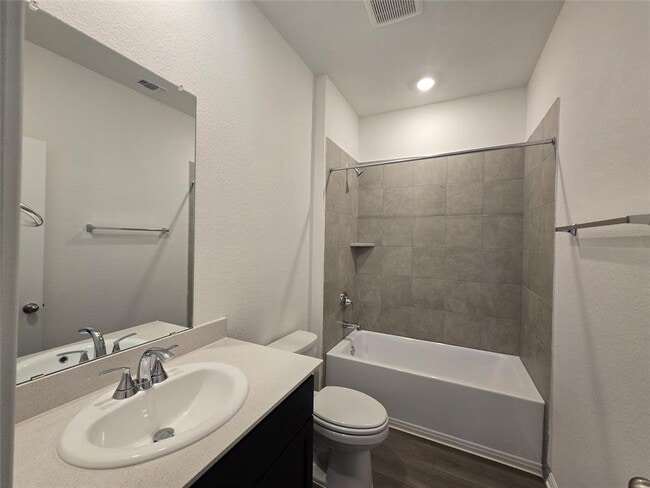 Building Photo - 715 Universal Dr
