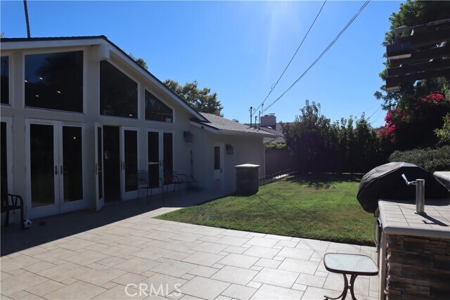 Building Photo - 5313 Calle de Arboles