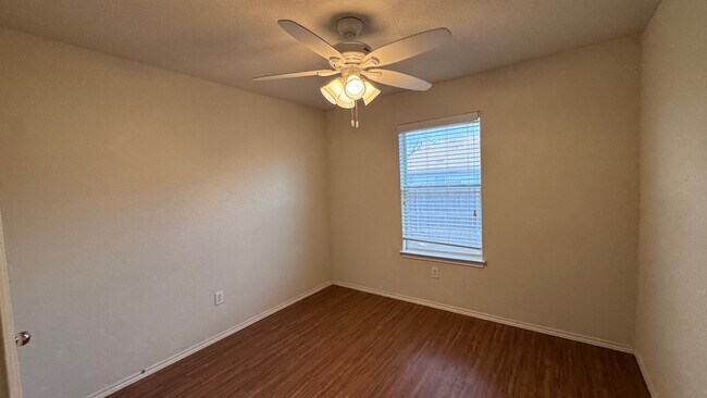 Building Photo - 1014 Kajon Cove