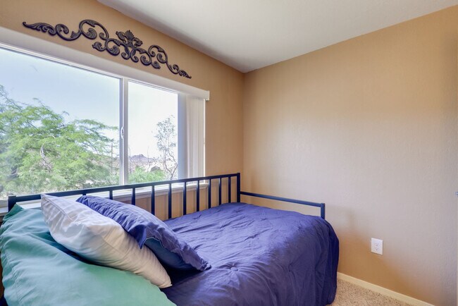 Building Photo - 4170 Mohave Ln