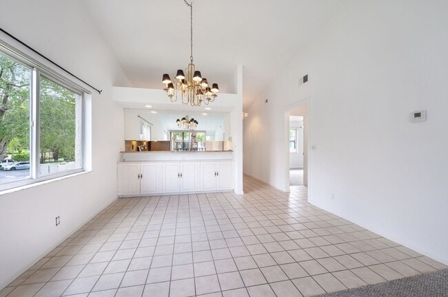 Building Photo - 4130 Looking Glass Ln