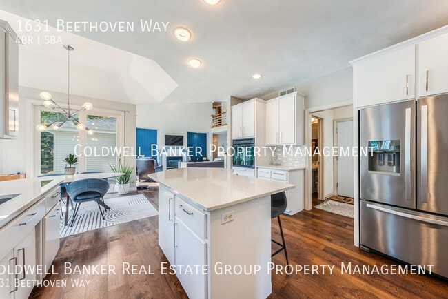 Building Photo - 1631 Beethoven Way
