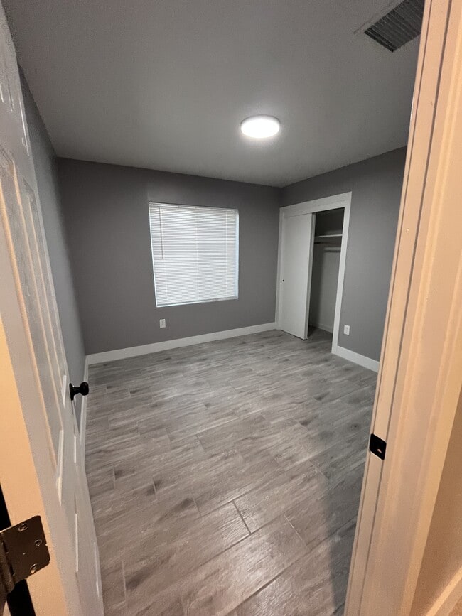 Building Photo - 1017 Wyatt Dr