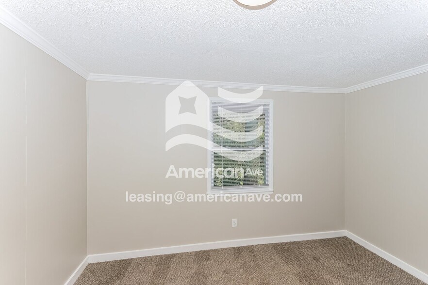 Building Photo - 1030 Winchester Cir