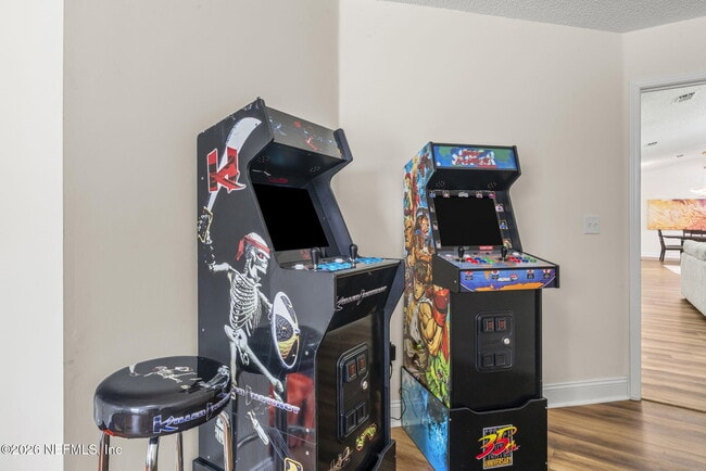 Building Photo - 2658 Sam Houston Pl