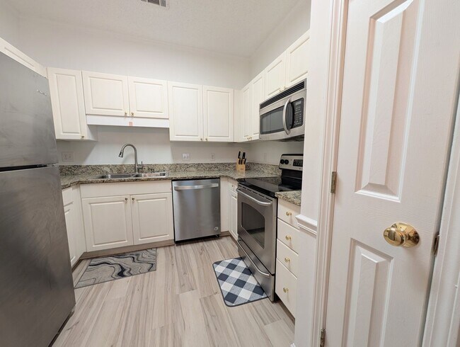 Building Photo - Long Term Condo Rental - Myrtle Beach, SC