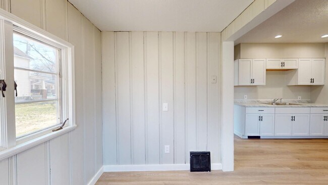 Building Photo - 7701 Dercum Rd