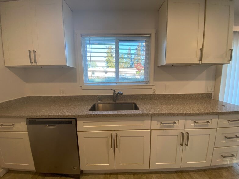 Building Photo - 29305 33rd Ave S