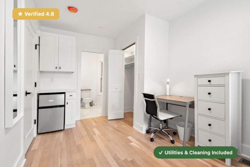 Building Photo - Furnished Private Bedroom in South Boston