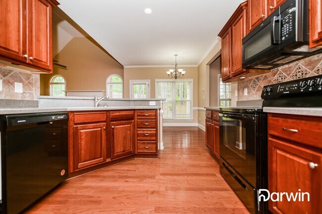 Building Photo - 122 Chamlee Way, Mcdonough, GA 30252