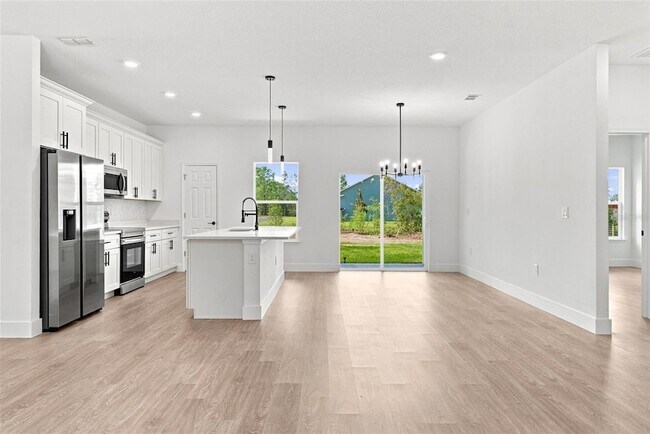 Building Photo - 143 Gondolier Pl