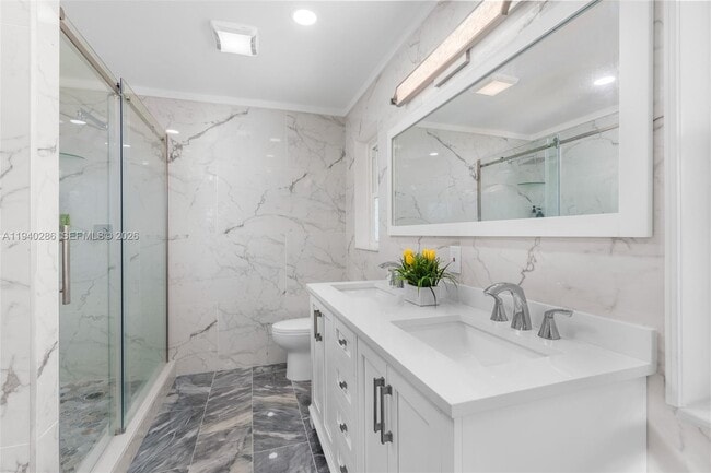 Building Photo - 7601 NW 82nd Terrace