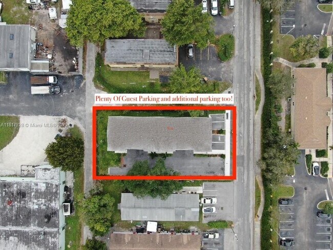 Building Photo - 932 NW 2nd St