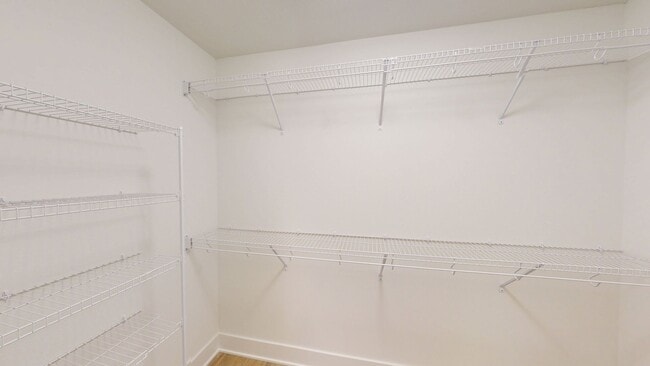 Building Photo - 2 MONTHS RENT FREE! Boone 3 Bedroom Townhome Available Now!