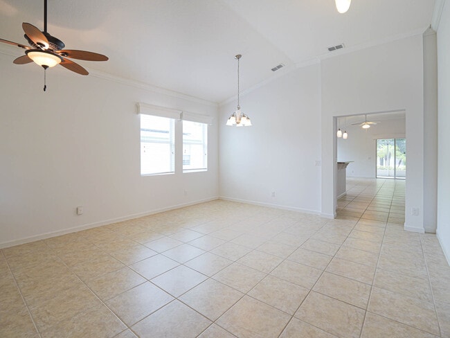 Building Photo - 1485 Caddy Ct