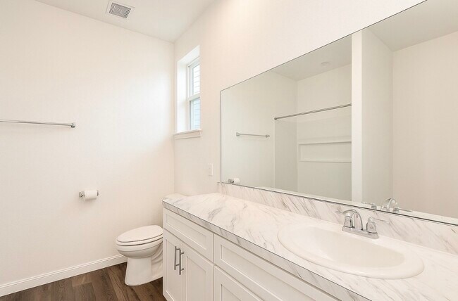 Building Photo - 10226 Clearwick St