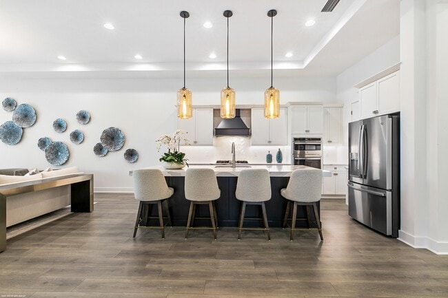 Building Photo - 13173 Faberge Pl