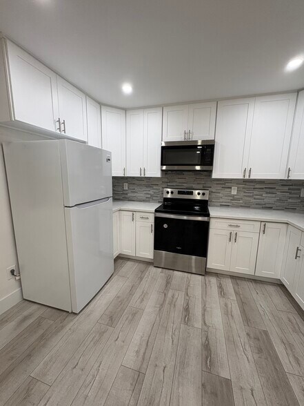 Building Photo - 4619 Del Monte Ave