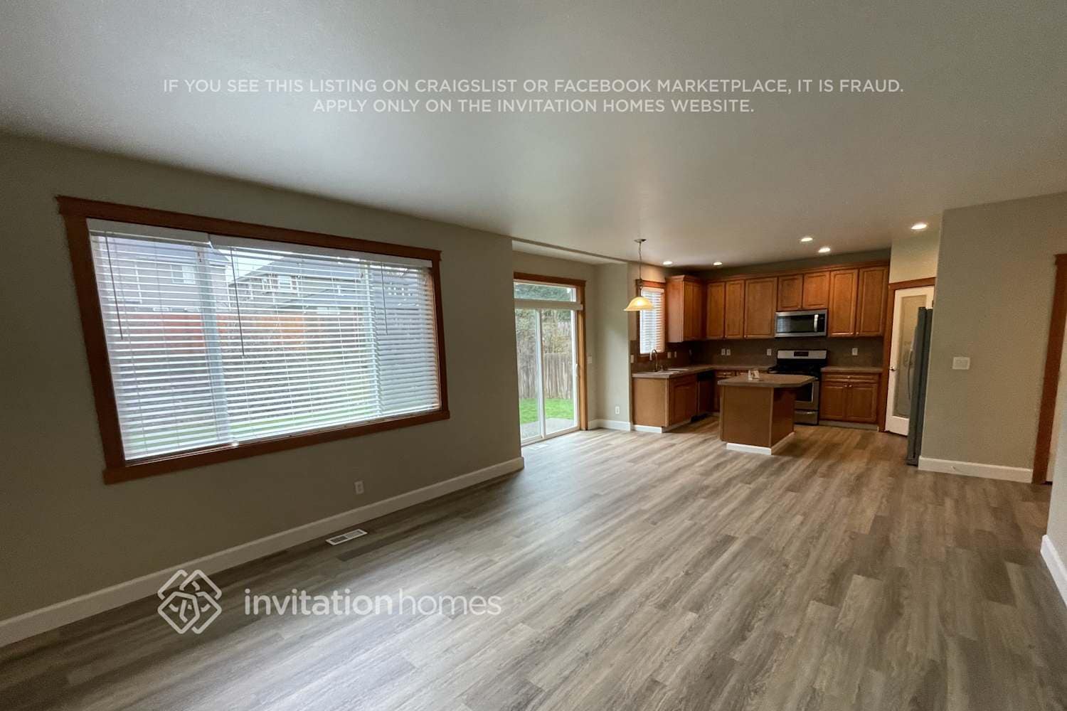 Building Photo - 13824 172nd Pl E