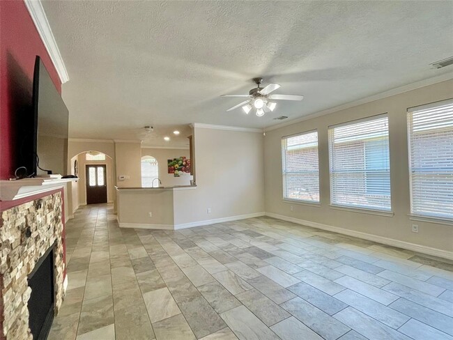 Building Photo - 13834 Clear Trail Ln