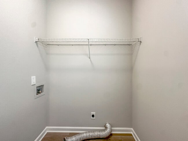 Building Photo - 2752 Fairburn Rd SW