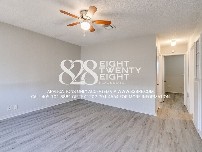 Building Photo - 1/2 OFF 1st MONTH'S RENT MOVE IN SPECIAL! AVAILABLE NOW! 2 BD/1 BATH RENTAL IN NOBLE!