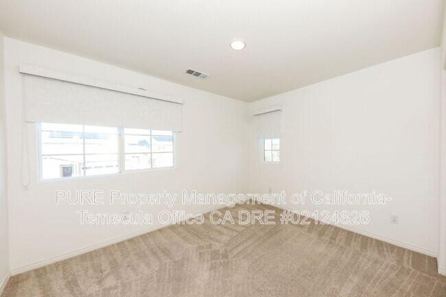 Building Photo - 27309 Barre Dr