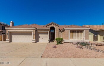 Building Photo - 2954 E Melody Ln