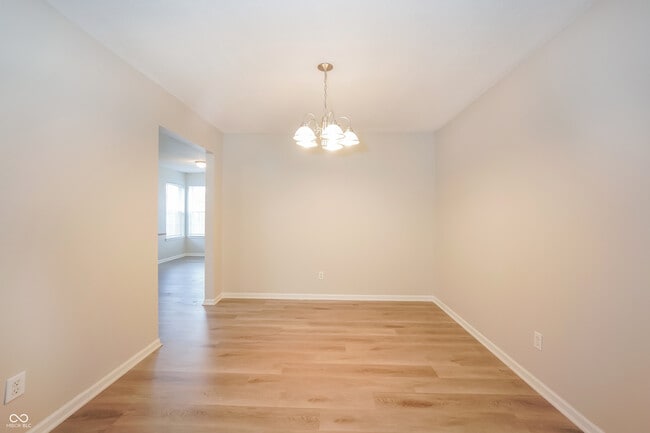 Building Photo - 5605 Dollar Forge Dr