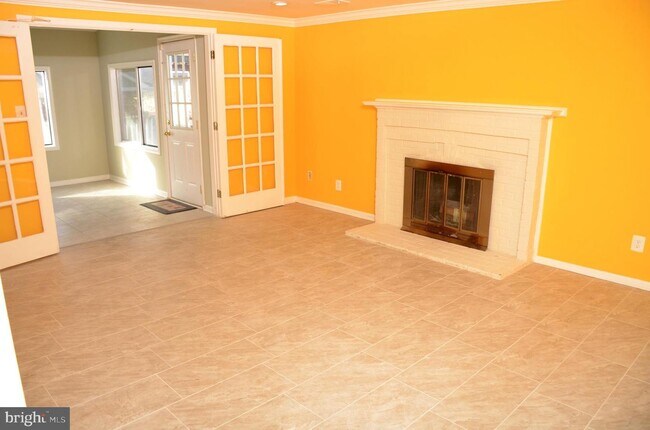 Building Photo - 6118 Tammy Dr