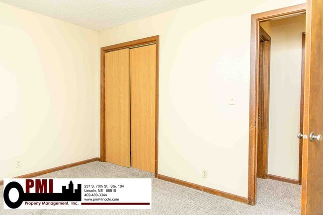 Building Photo - 3800/3802 Keith Cir