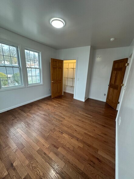 Building Photo - 37 Independence St