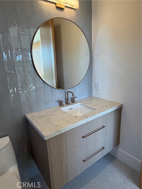 Building Photo - 33201 Cuthbert Rd