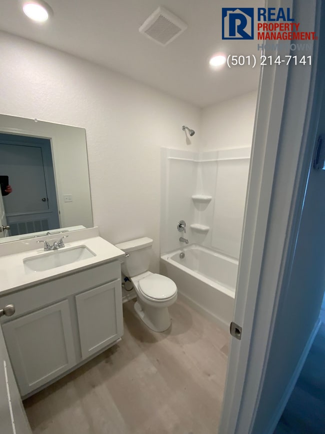 Building Photo - 26 Sourdough Crk Ln