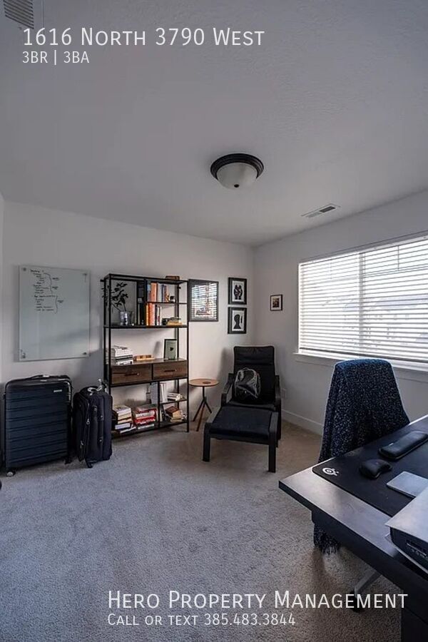 Building Photo - 1616 N 3790 W