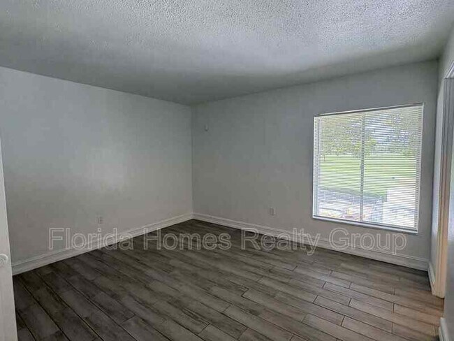 Building Photo - 1830 Maravilla Ave