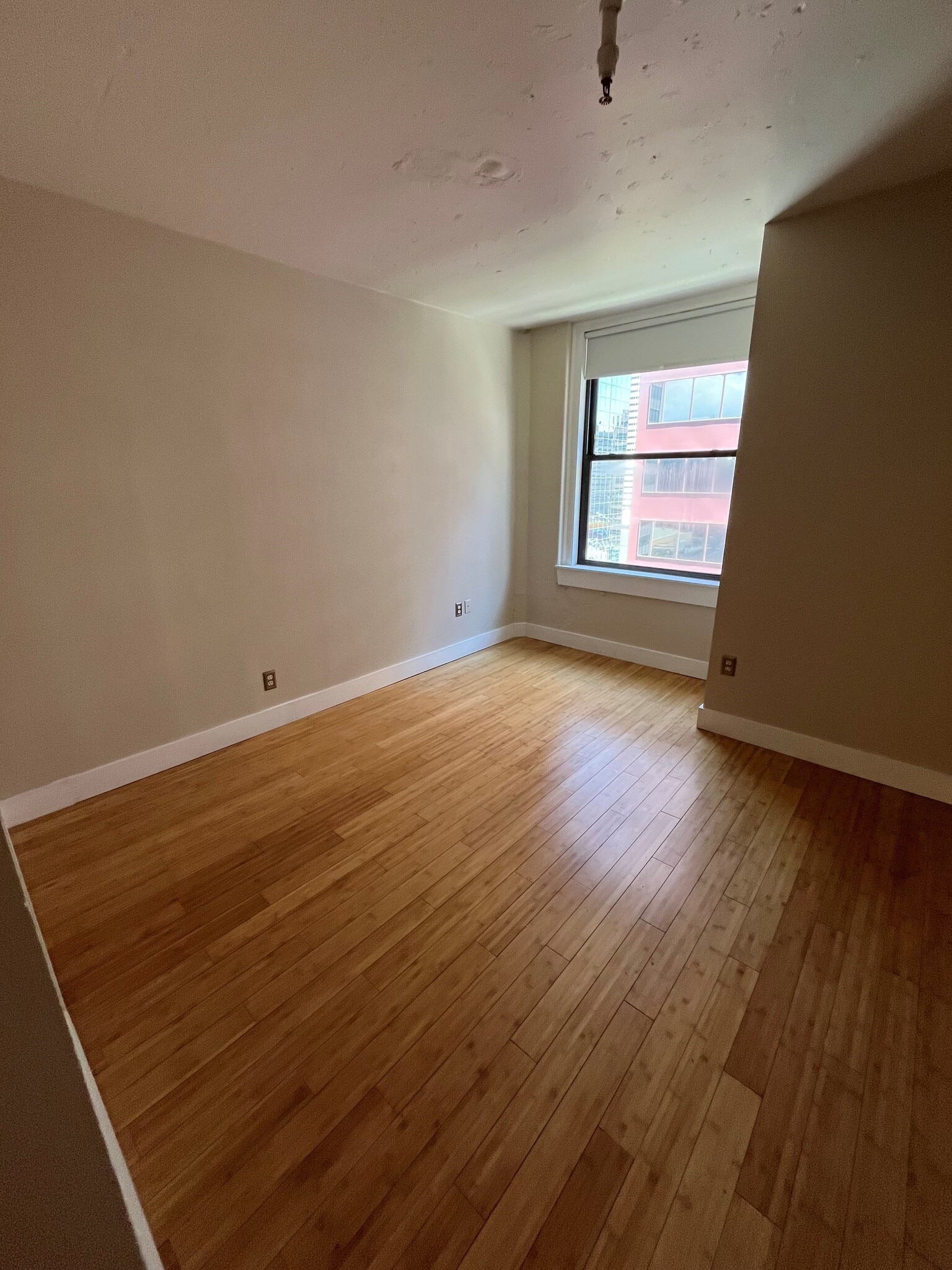 Building Photo - 444 17th St