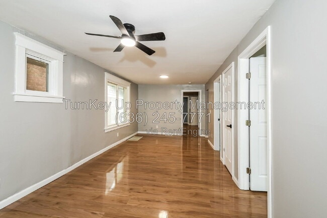 Building Photo - 3518 Maywood Ave